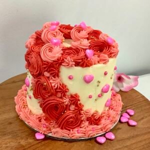 Pink flower cake