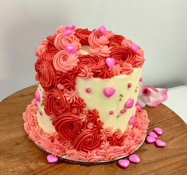 Pink flower cake